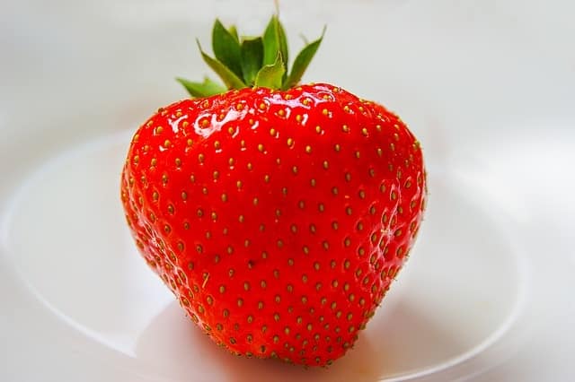 Strawberry Essential and Fragrance Oil Benefits